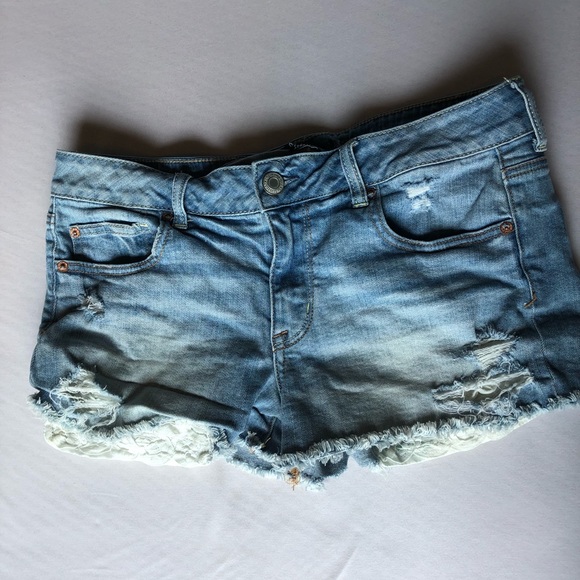 American Eagle Outfitters Pants - AMERICAN EAGLE women’s shortie Jean shorts